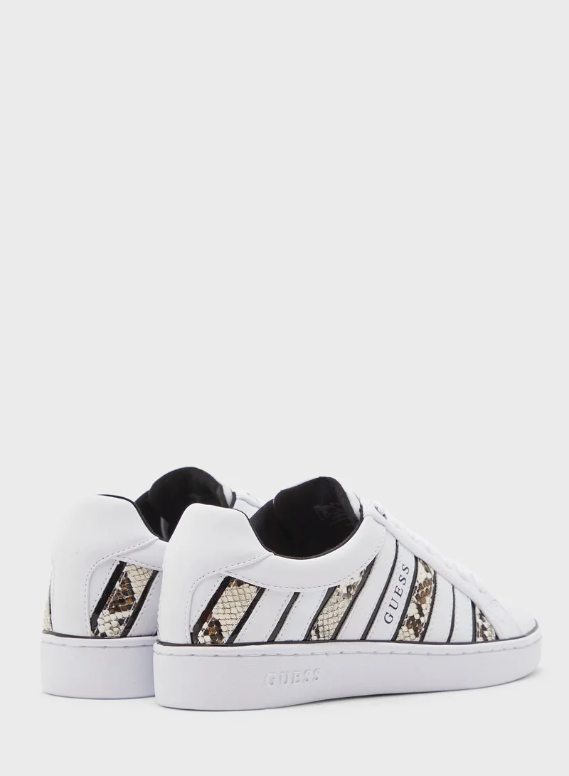 GUESS Bolier Low Top Sneaker