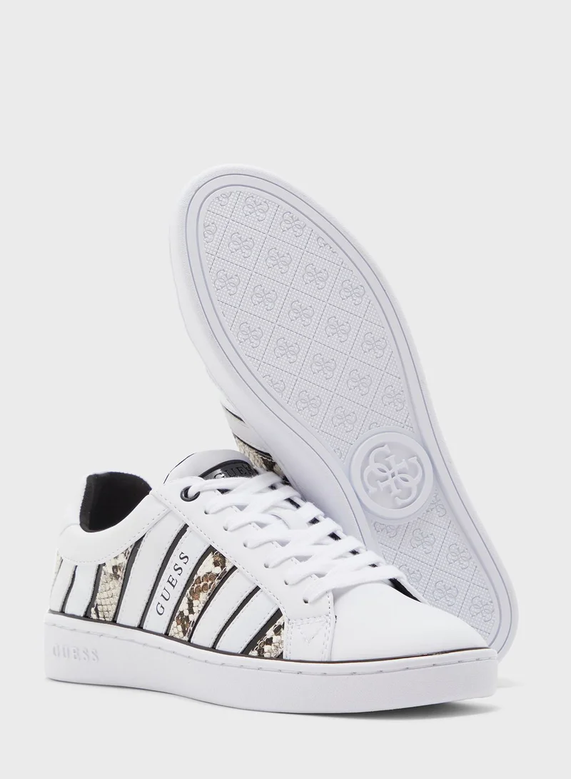 GUESS Bolier Low Top Sneaker