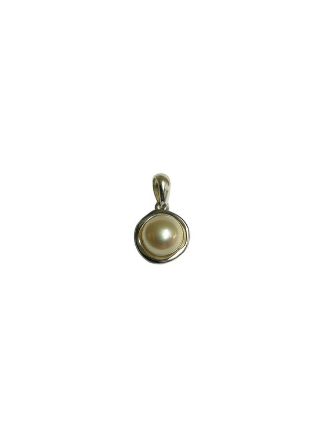 Pendant Silver 925 Sterling Natural White Pearl Round Design Fashion Jewelry for Women Elegant Classic Style