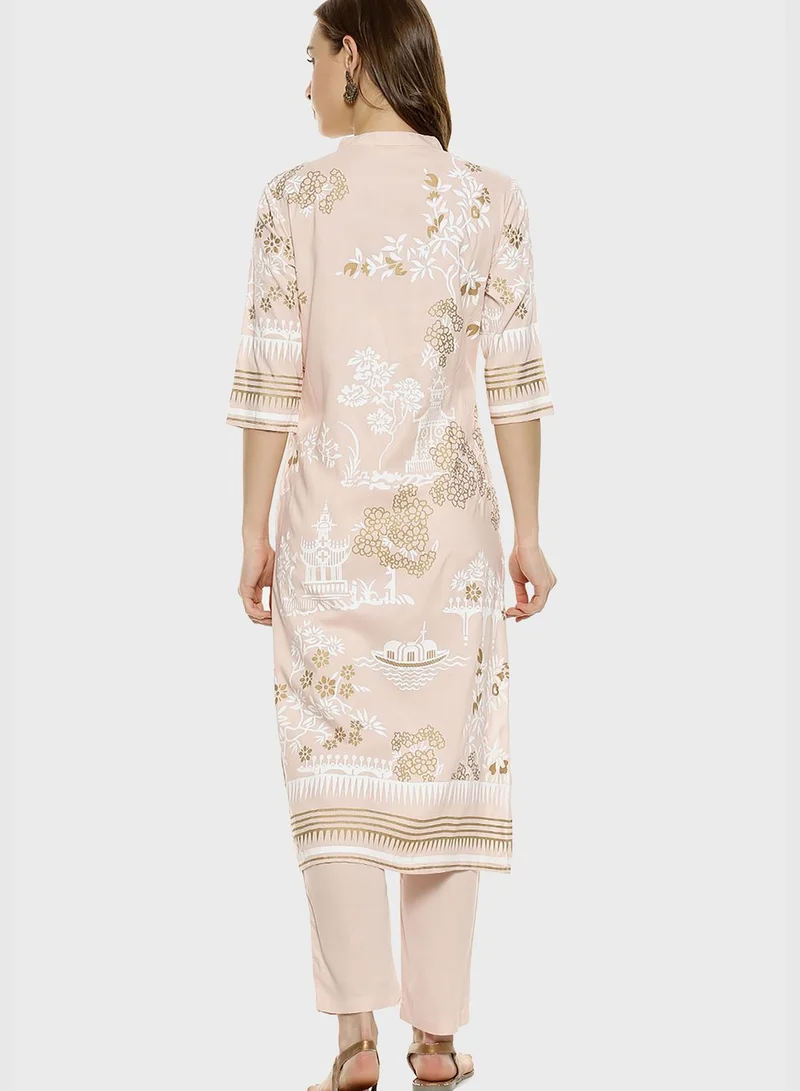 Instafab Printed Kurti and Pant Set