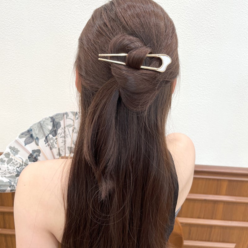 U-shaped Alloy Hairpin: Blue Crescent Shape, Stylish Timeless Charm, Ancient-style Hairpin - Premium Durable Quality, Vintage Hairpin for Casual Outings, Parties and Weddings - Image 4