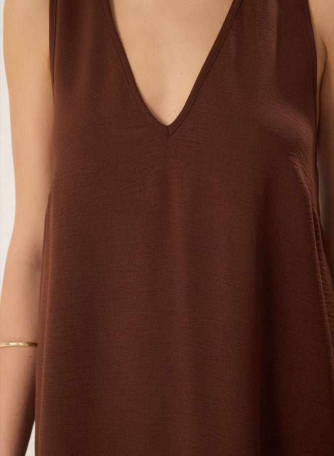 trendyol Brown Straight Cut Maxi Woven Dress - Image 3
