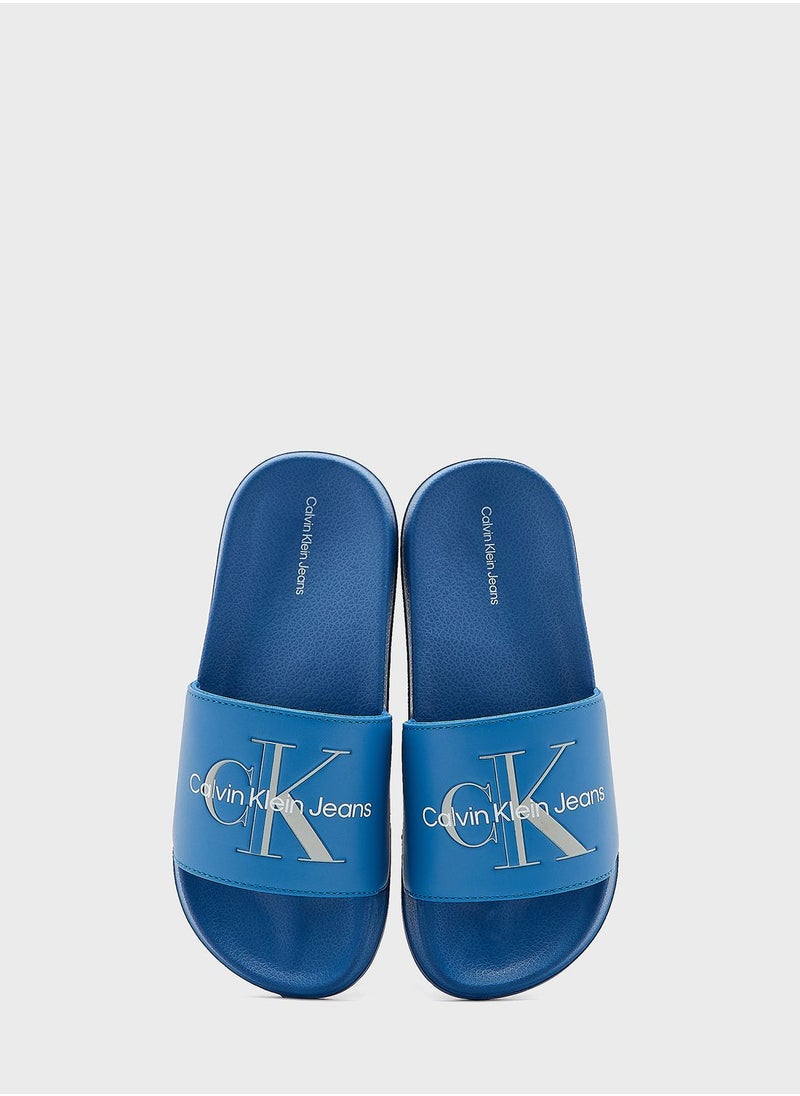 Calvin Klein Jeans - Youth Logo Slides - Image 1