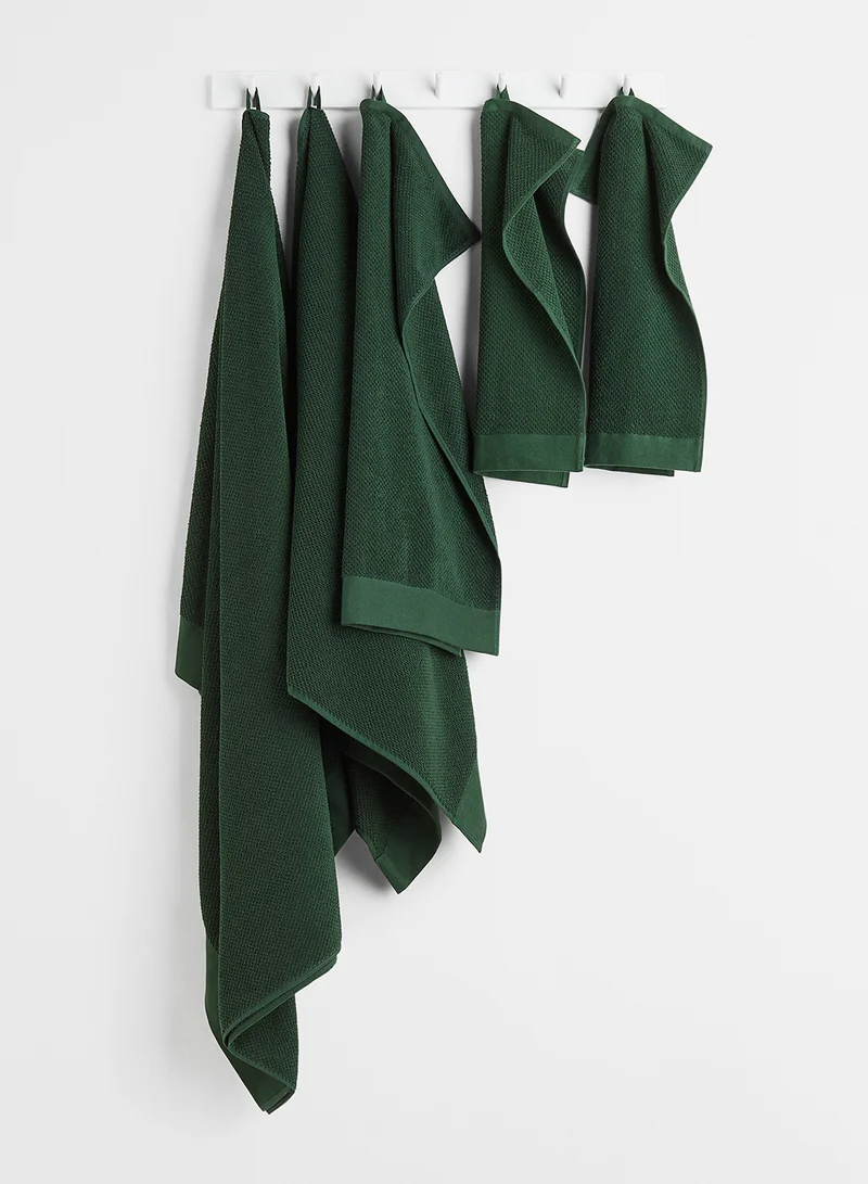 H&M Cotton Terry Bath Sheet