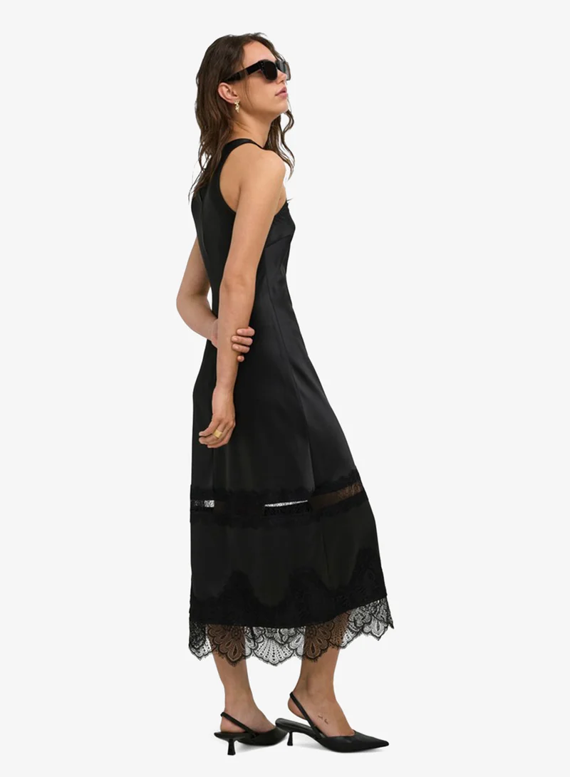 اونلي Onlindona Lace Detailed Satin Dress