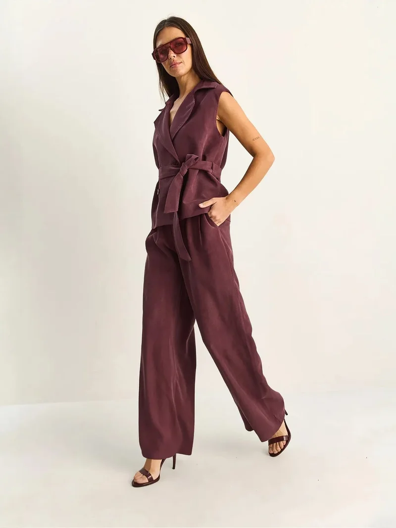 بيانكو لوتشي LUCCI High Waist Wide Leg Co-ord Set with Shawl Collar