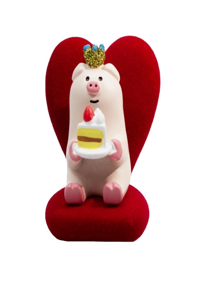 RAQWI Cute Mini Pig Eating Cake Figurine Resin Piggy for Office, Home Decoration Perfect Cute Pig Gift for Pig Lovers - Heart-Shaped Sofa - Image 1