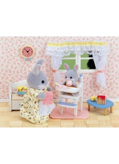 Sylvanian Families Baby High Chair 5221  - Image 2