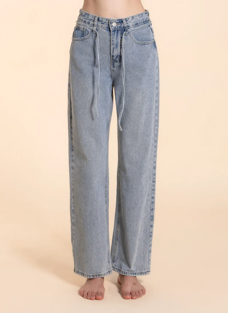 SHAPES DETAILED MID-WAIST JEANS