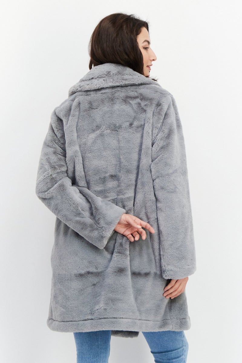 French Connection جاكيت نسائي بقبة واسعة و نسيج ناعم، رمادي - Image 2