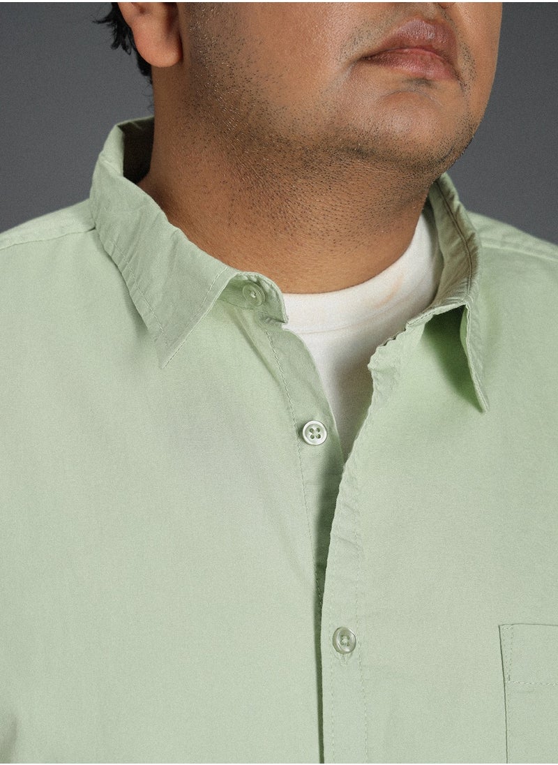 HIGH STAR - Regular Fit Green Shirt for Men with Spread Collar, Solid Pattern - Image 1