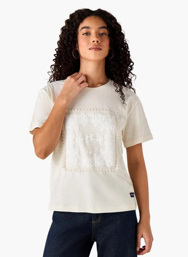 لي كوبر Lee Cooper Regular Fit Cotton T shirt with Embroidered Patch