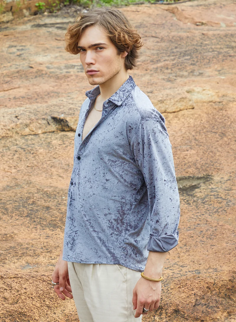 كامبوس سوترا Men's Moon Grey Solid Velvet Shirt
