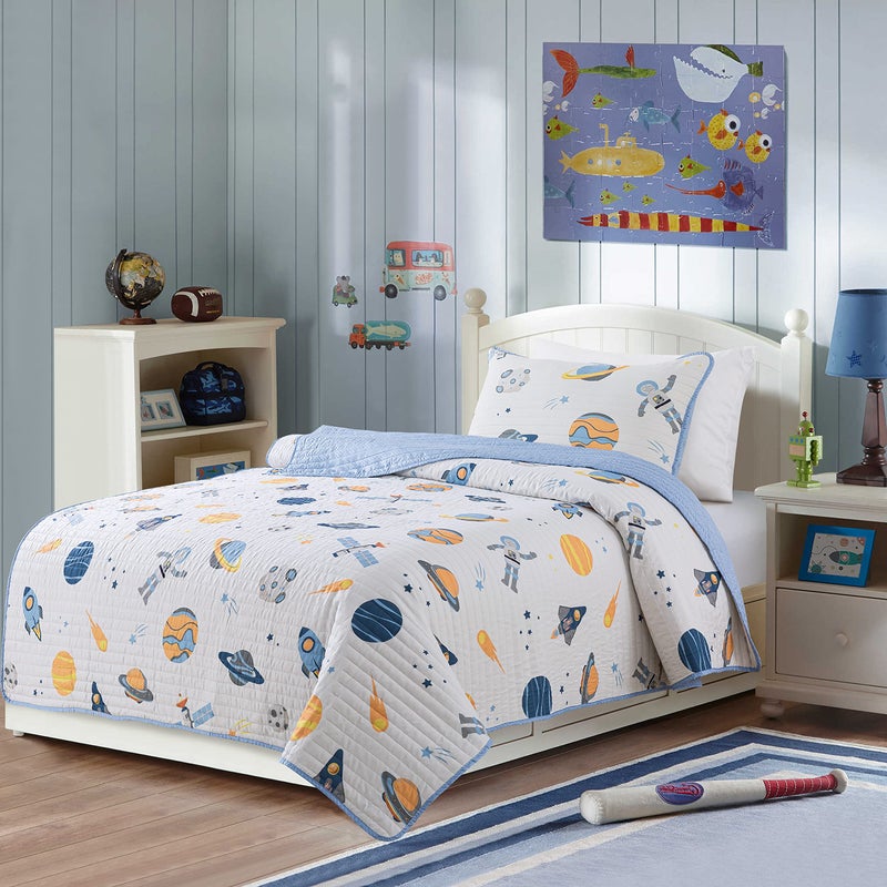 Soul & Lane Soul  Lane Space Adventure Quilt Set  Twin Size with 1 Sham Rocket and Planet Galaxy Themed Bedding Solar System and Astronaut Design Outer Space Quilted Bedspread for Kids 
