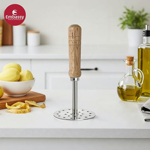 Embassy Stainless Steel Potato Masher with Wooden Handle Round | Size 4 | Diameter - 10 cms | Ideal for mashing Vegetable/Pav Bhaji/Baby Food | Smasher for Kitchen - Image 2