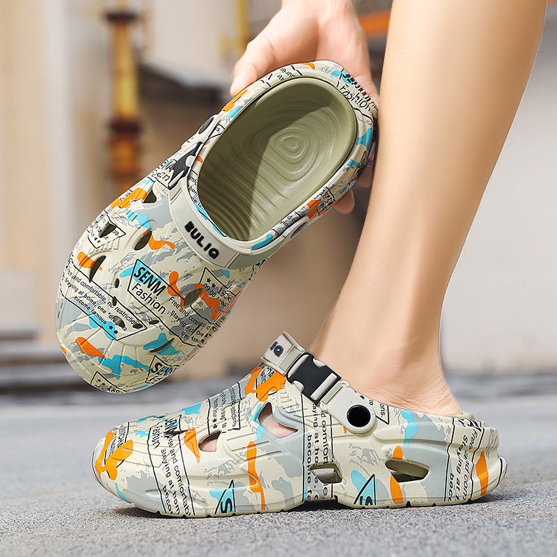 Croc-Style Shoes For Men And Women, Graffiti Design, Outdoor Wear, Parent-Child Shoes, Boys And Girls, Super Soft Beach Sandals, Dual-Use Slippers For Couples - Image 3