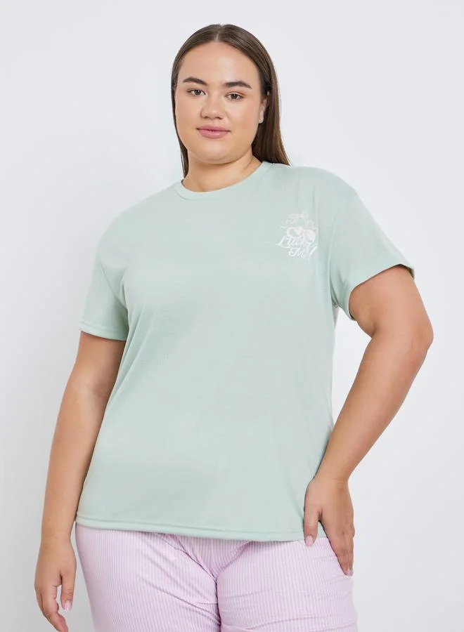 ستايلي Styli Plus Graphic T-Shirt and Striped Pyjama Set