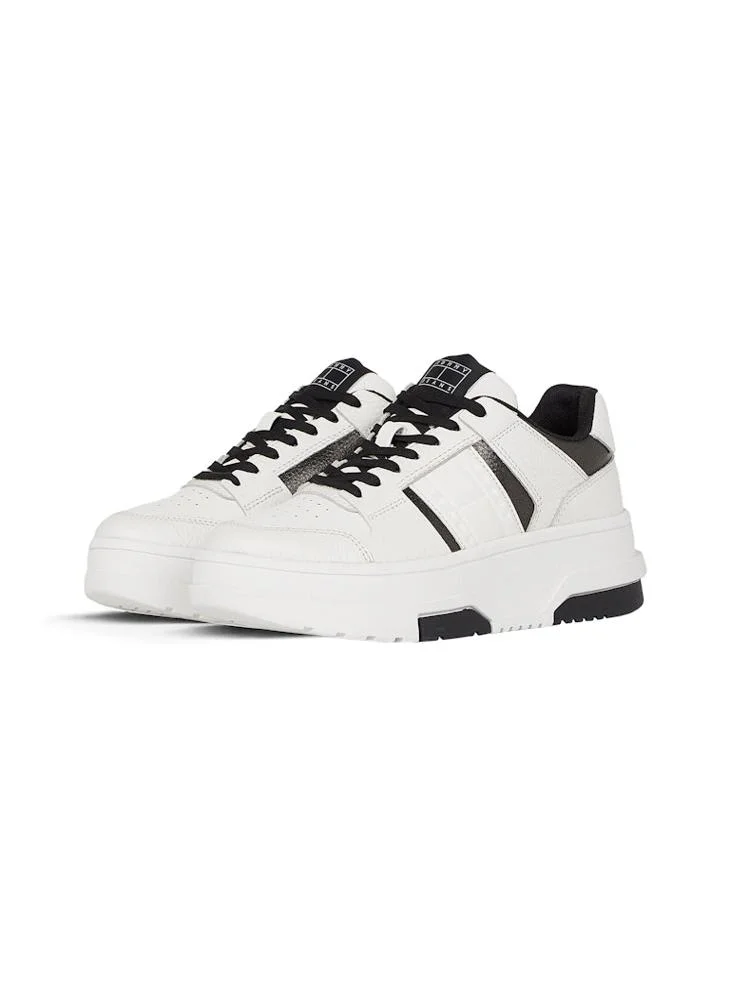 تومي جينز Logo Detail Lace Up Low Top Sneakers