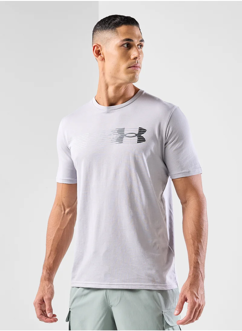 UNDER ARMOUR Men's Left Chest Flyin Logo T-shirt