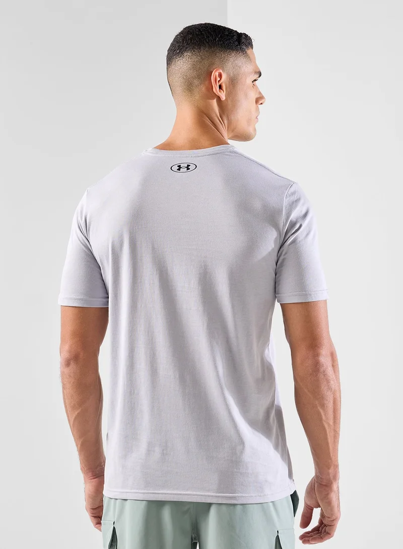 اندر ارمر تيشيرت رجالي بشعار طائر على الصدر الأيسر