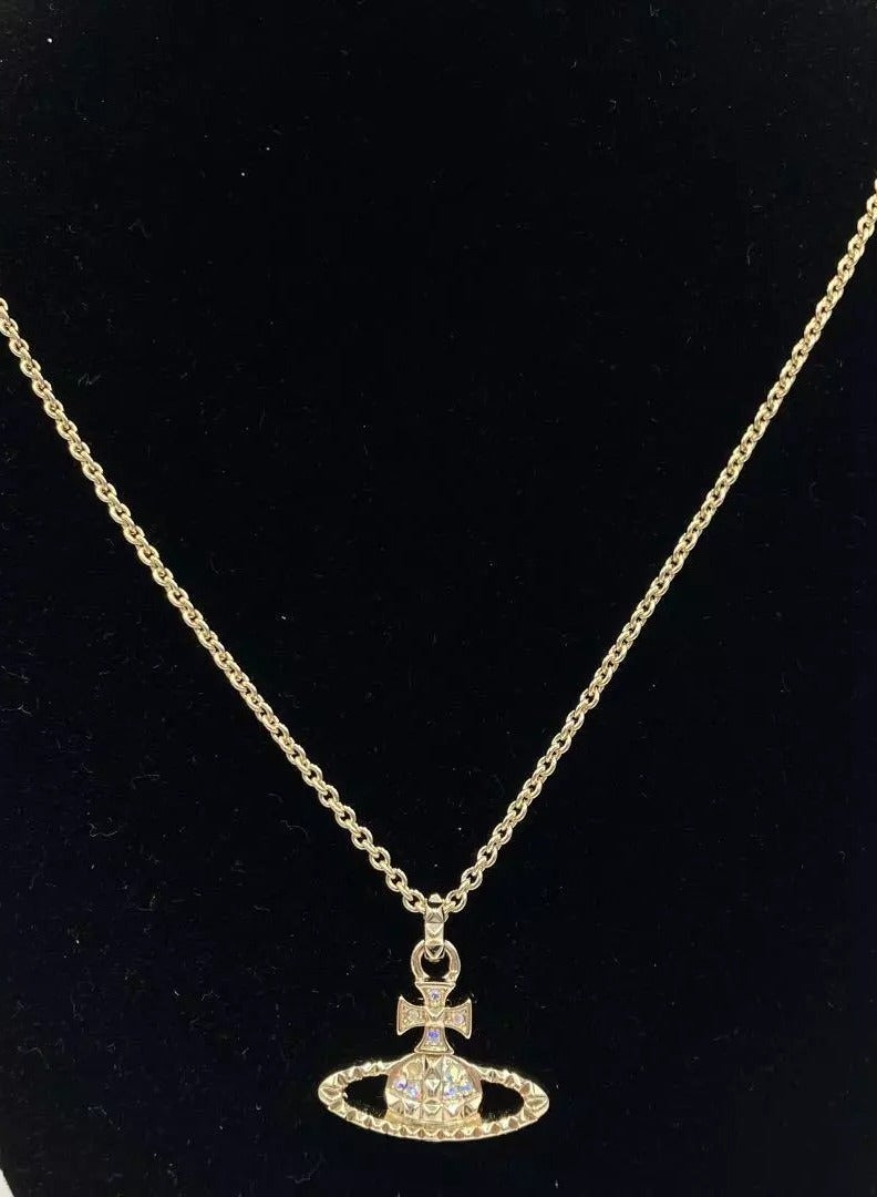 فيفيان ويستوود قلادة زحل الماسية - Image 1