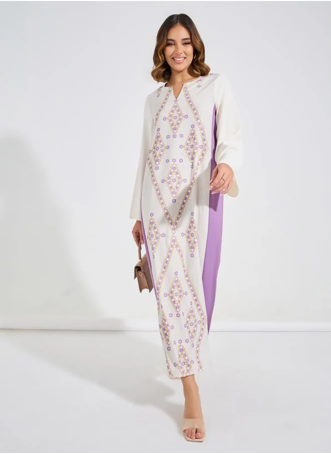 Styli Side Contrast Panel Printed Jalabiya