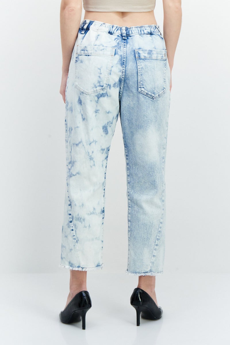 Frayed Jeans Women Regular Fit Washed Stretchable Cropped Jeans, Light Blue - Image 2