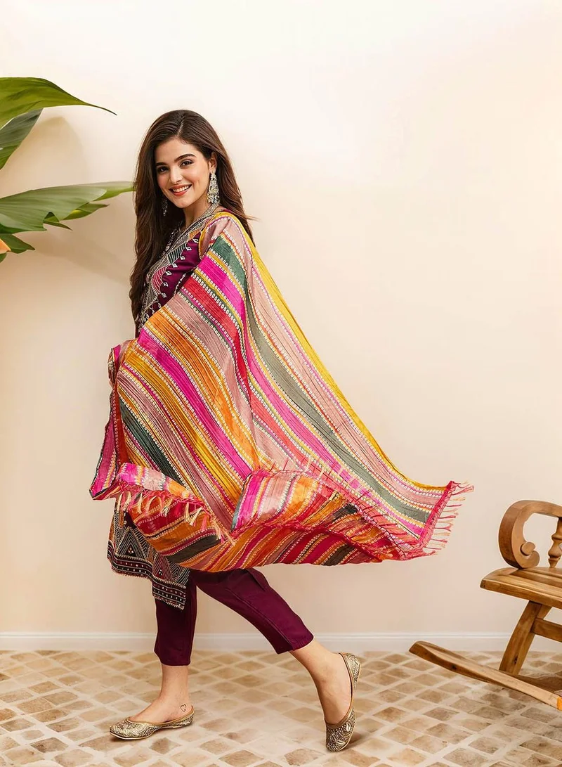 آي شين طقم كورتا نسائي قطن 1% بنفسجي مزخرف بقصة مستقيمة وطول كامل