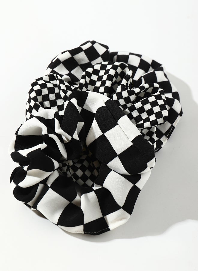 تايك تو مجموعة من 3 ربطات شعر بنمط كاروهات - Image 4