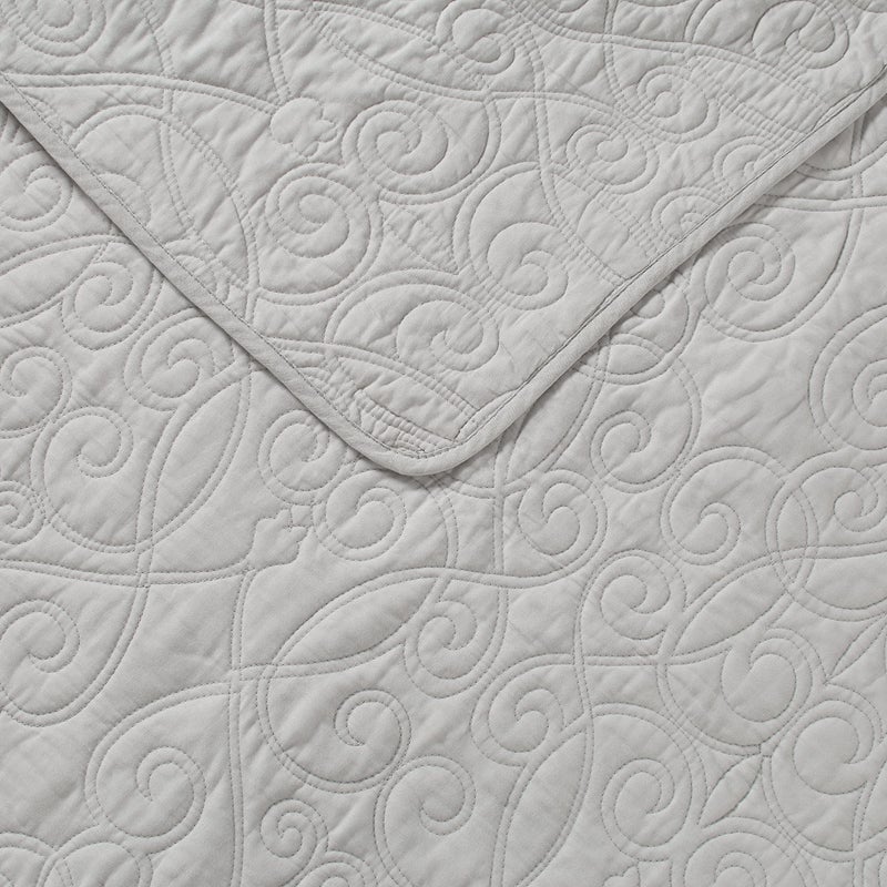 Laura Ashley - Felicity Collection - Quilt Set - 100% Cotton, Reversible, All Season Bedding with Matching Sham(s), Pre-Washed for Added Softness, King, Soft Grey - Image 3