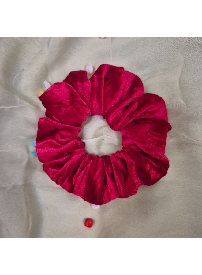 Luxury Velvet Scrunchies Set for Women & Girls – Soft Elastic Hair Ties, White & Red, No Damage Hair Accessories - Image 3