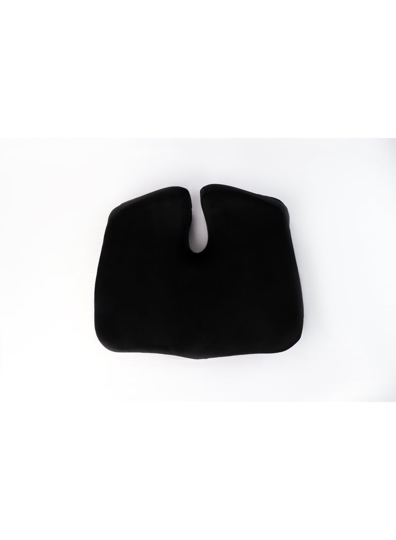 HT A medical memory foam seat developed to relieve the pain of fistulas, hemorrhoids, and anal fissures. Its U-shaped design reduces pressure on the coccyx and lower back area. Suitable for use at home, in the office, or in the car, with guaranteed daily comfort. - Image 5