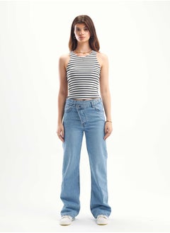 High-Waist Light Wash Criss-Cross Straight Leg Jeans. - pzsku/Z37AC09C6A659E6632D63Z/45/_/1721564919/849cdf49-ffd3-49f4-bd7f-1e33c9d9ccfd