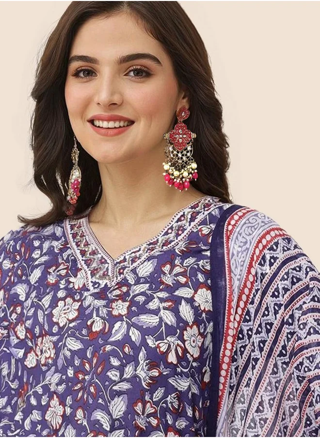 آي شين Straight Fit Printed Pattern Round Neck Three-Quarter Sleeves Blue Colour Knitted Cotton Kurta Set for Women with Semi Elastic Closure - Blending Tradition with Modern Style