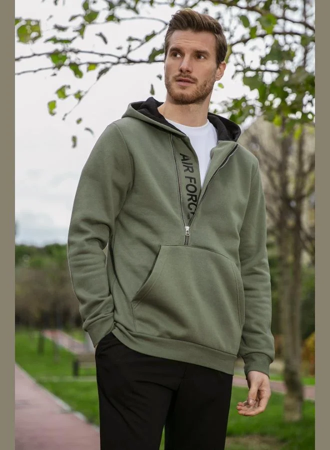 بوراتي سويت شيرت بغطاء رأس بسحاب وجيوب كنغر بقصة ضيقة للرجال من بوراتي