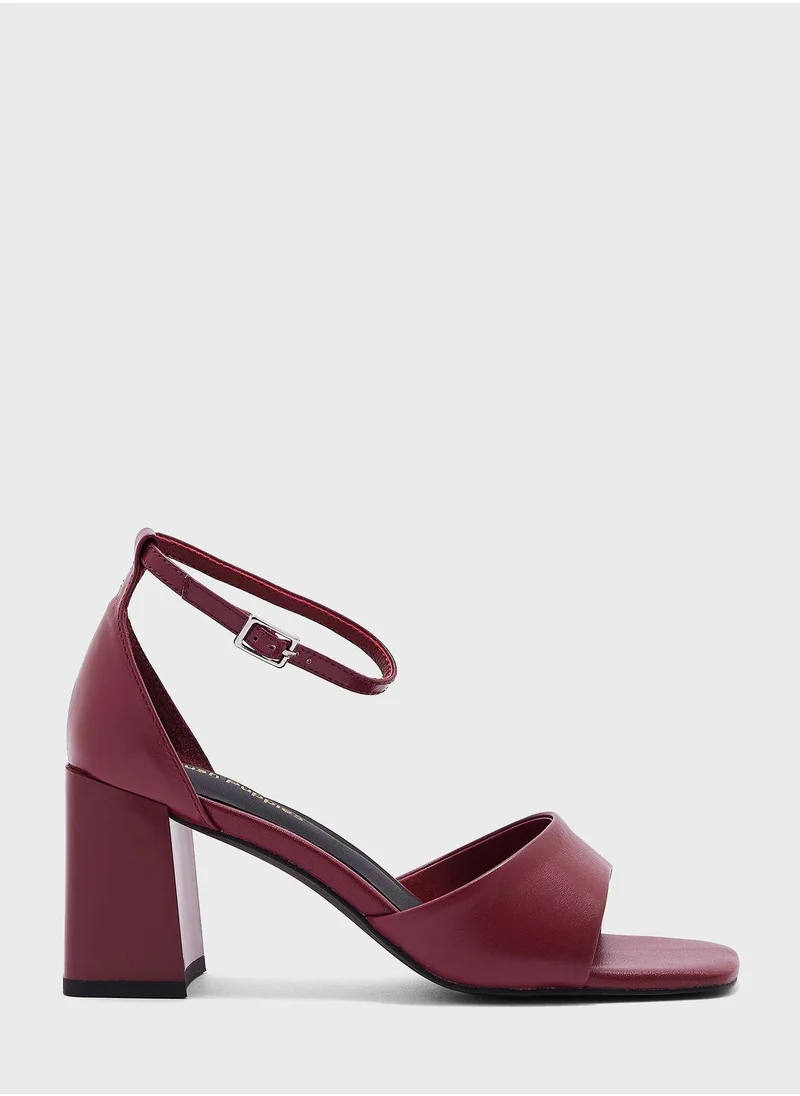 هاش بابيز Ankle Strap Low Heel Sandals