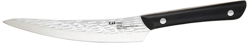 KAI سكين تقطيع وعظام كاي برو 6.5 بوصة، سكين تقطيع منحني مشحوذ يدويًا، شفرة من الفولاذ المقاوم للصدأ الياباني AUS6M، مقبض POM كامل، معتمد من NSF، أداة للحوم والأسماك للطهاة المحترفين والهواة - Image 2