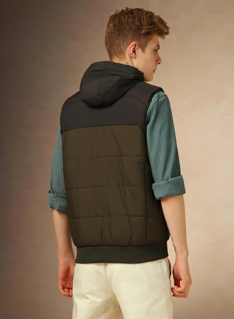 Dennis Lingo Men's Olive 100% Polyester Colour Blocked Regular Fit Jacket