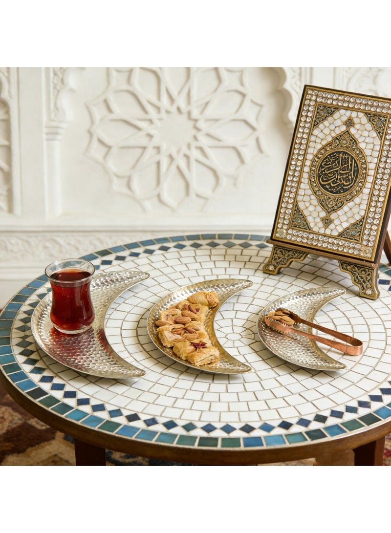 صينية تقديم رمضان على شكل هلال (فضية)، مجموعة من 3 قطع، طبق فاخر للوجبات الخفيفة والحلوى والتمر، ديكور منزلي عربي أنيق، هدية عيد، ديكور منزلي عربي - Image 3