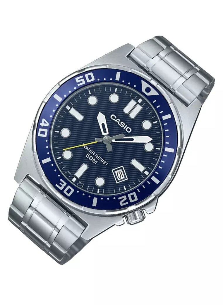 CASIO Analog Men Formal Watch - MTD-135D-2AVDF - Image 2