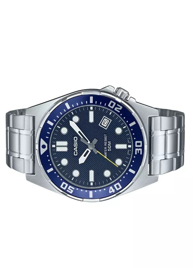 CASIO Analog Men Formal Watch - MTD-135D-2AVDF - Image 4