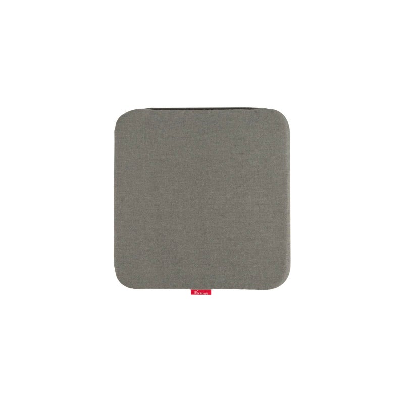 Cricut EasyPress Mat, Protective Heat-Resistant Mat for Heat Press Machines and HTV and Iron On Projects, [12" x 12"] (2004475) - Image 2