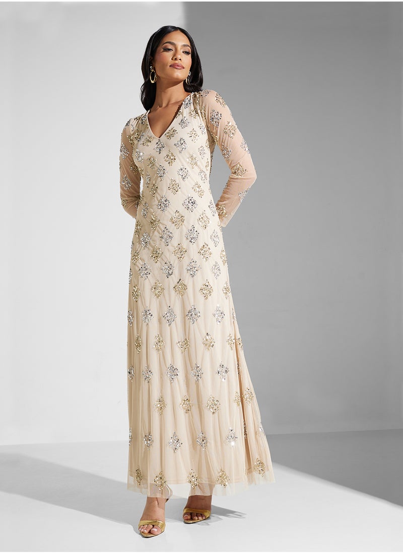 Namshi x V Neck Sequin Embellished A Line Dress  - Image 5