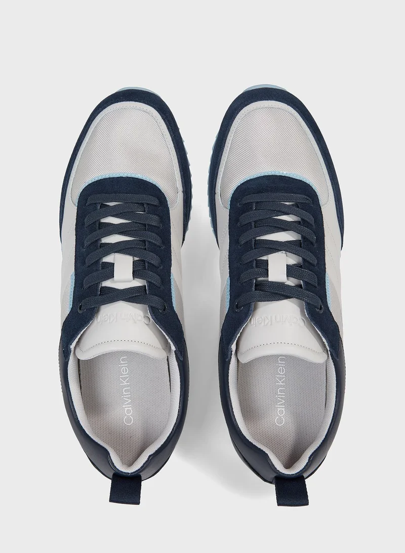 CALVIN KLEIN Low Top Lace Up Sneakers