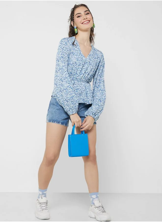 جينجر Ruffle Detail Printed Top