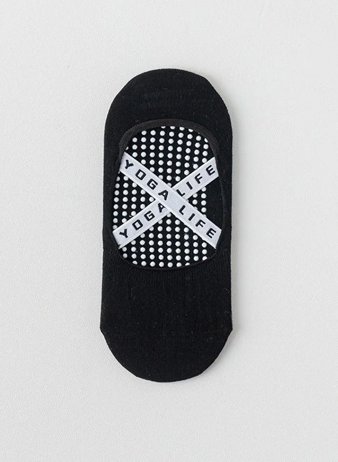 Styli Active Yoga Life Cross Over Straps Silicon Pads No Show Yoga Socks