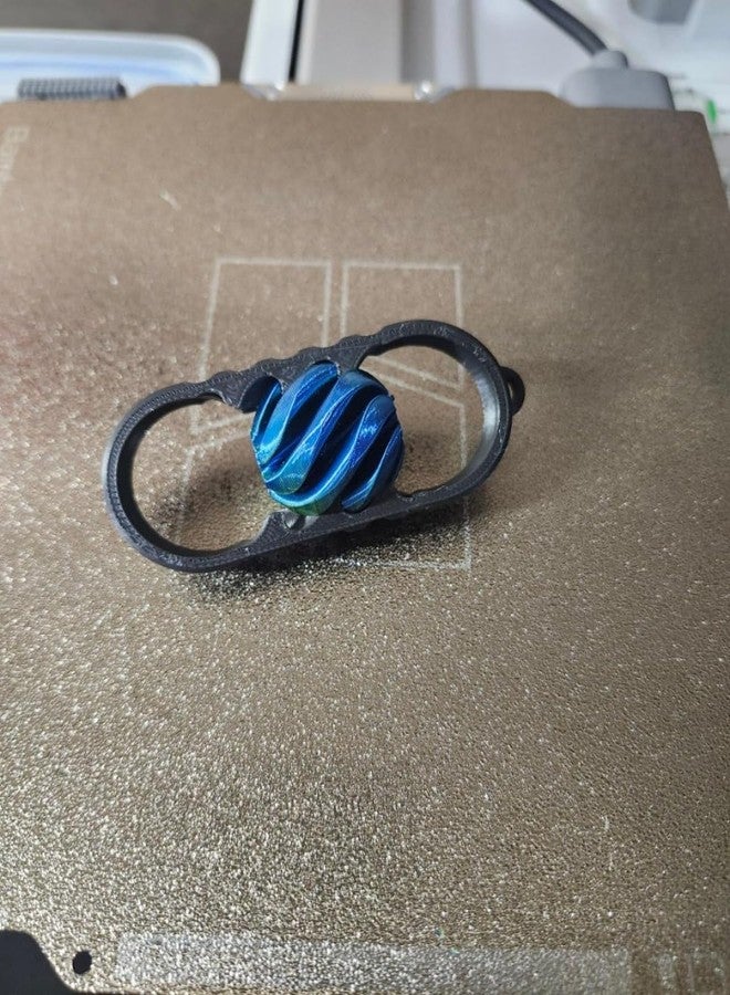 سلسلة مفاتيح فقاعية ثلاثية الأبعاد على شكل مكعبات، لعبة حسية لتخفيف التوتر، متعددة الألوان، عبوة من قطعتين، لعبة على شكل مجسم - Image 4