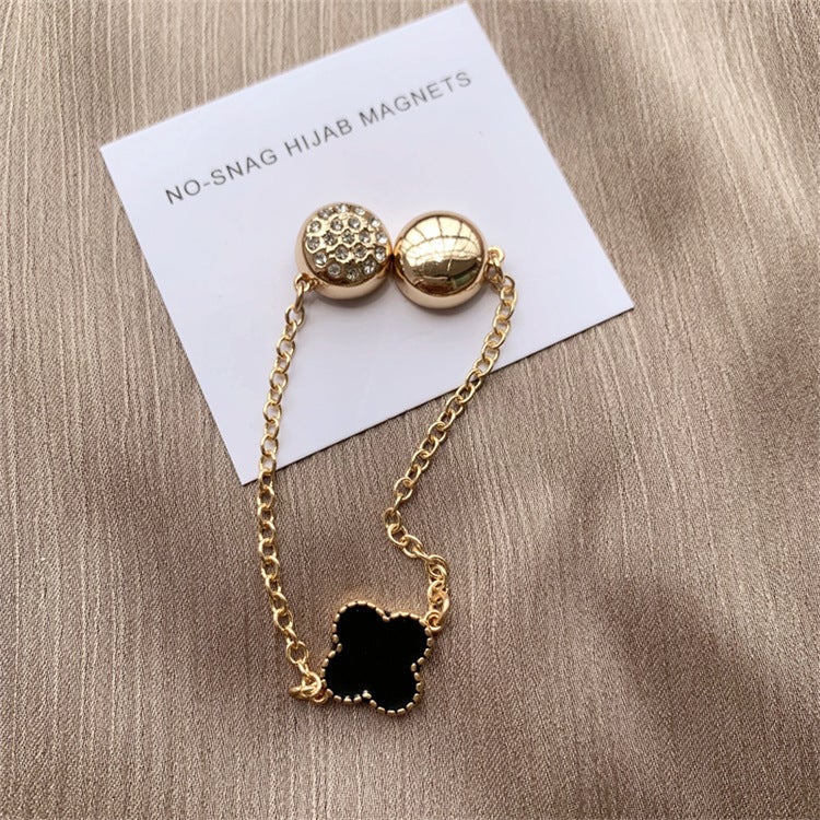 Women's Four-Leaf Clover Metal Magnetic Scarf Clasp 12mm, Elegant Practical Hijab Accessory - Image 1
