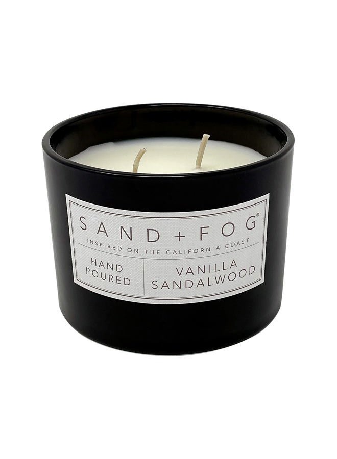 Sand + Fog شموع معطرة للمنزل - شموع جرة بالفانيليا وخشب الصندل 12 أونصة - سوداء - Image 2