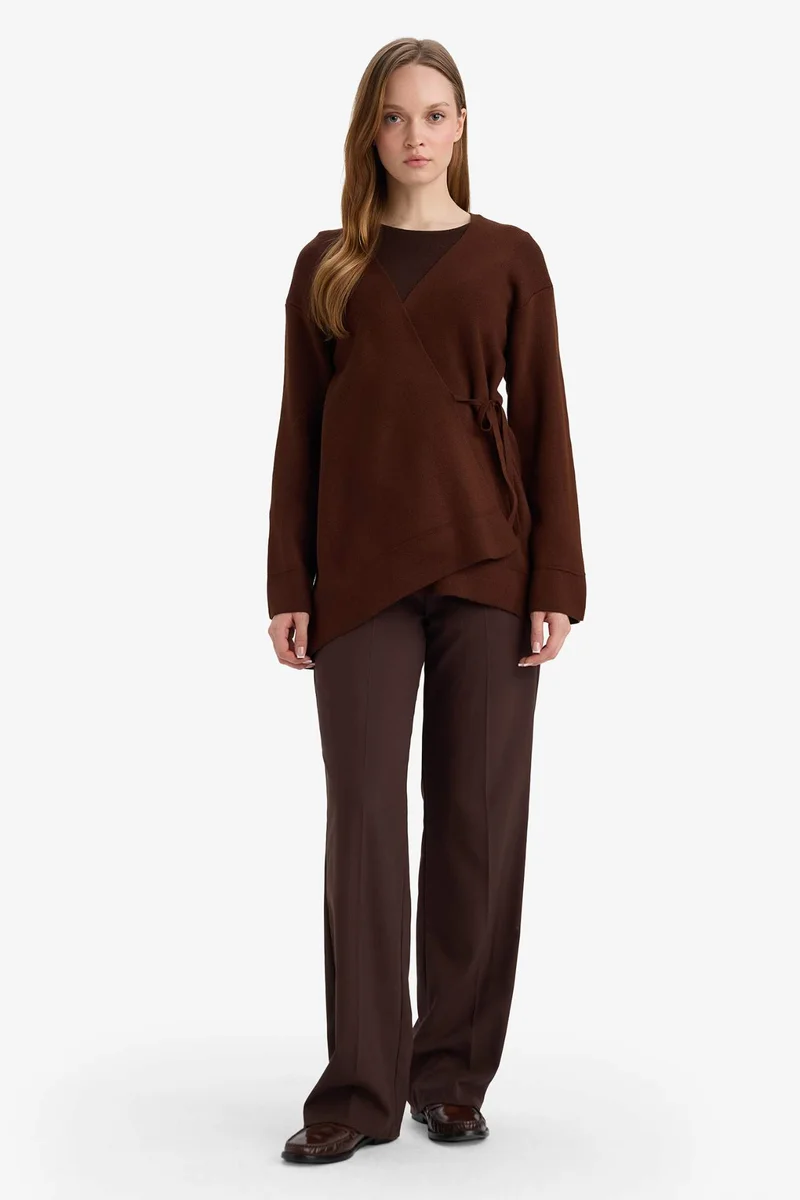 ديفاكتو Regular Fit V-Neck Knitwear Cardigan